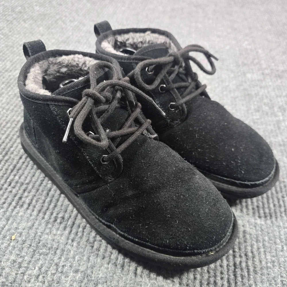 UGG‎ Boots Mens Size 8 Black Suede Neumel Chukka Lined Wool 3236